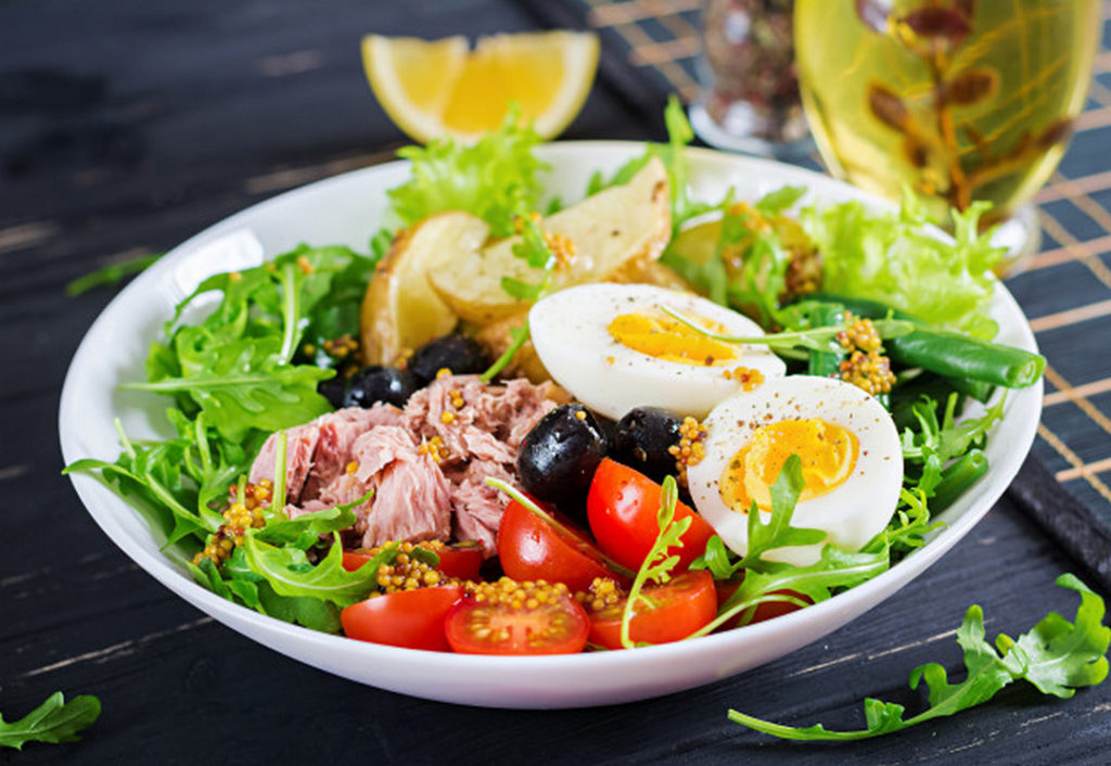 Kế hoạch v&agrave; Thực đơn Bữa ăn &Iacute;t Carb để Cải thiện Sức khỏe của Bạn